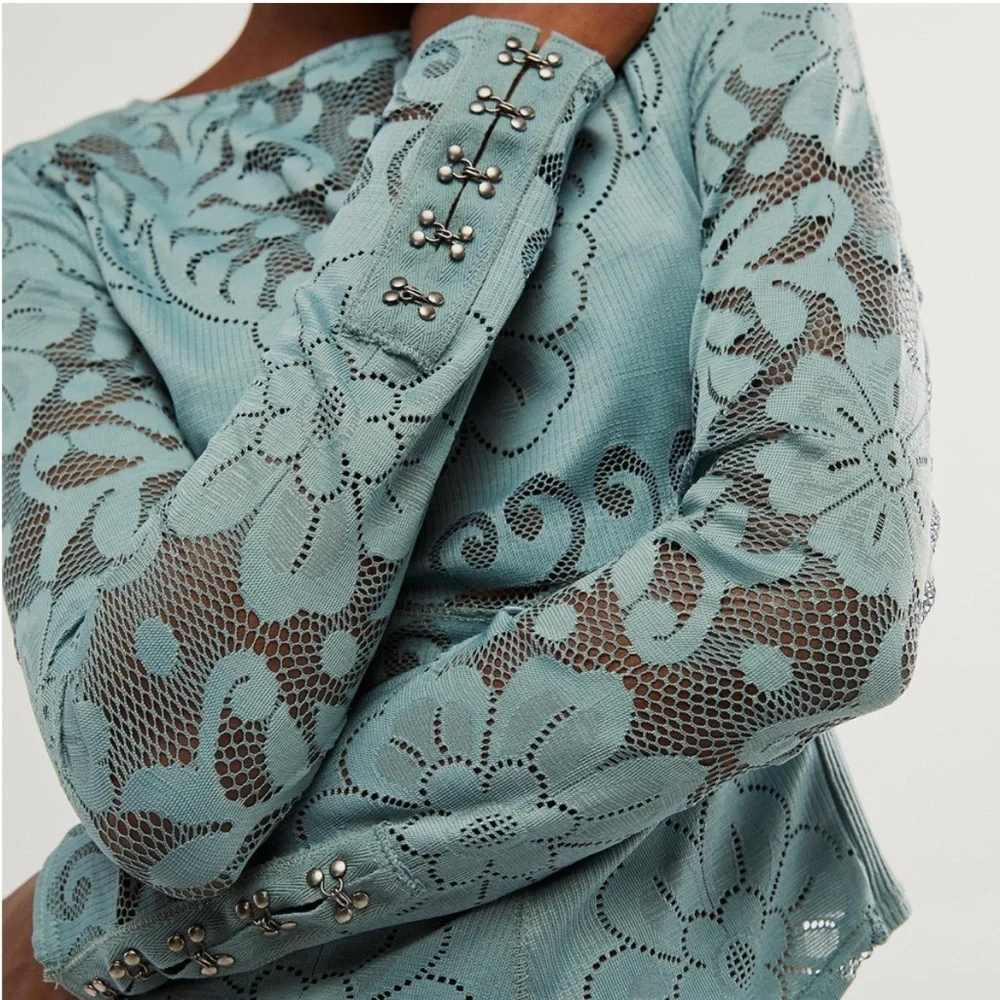 Free People Wild Roses Top - Picture 1 of 9